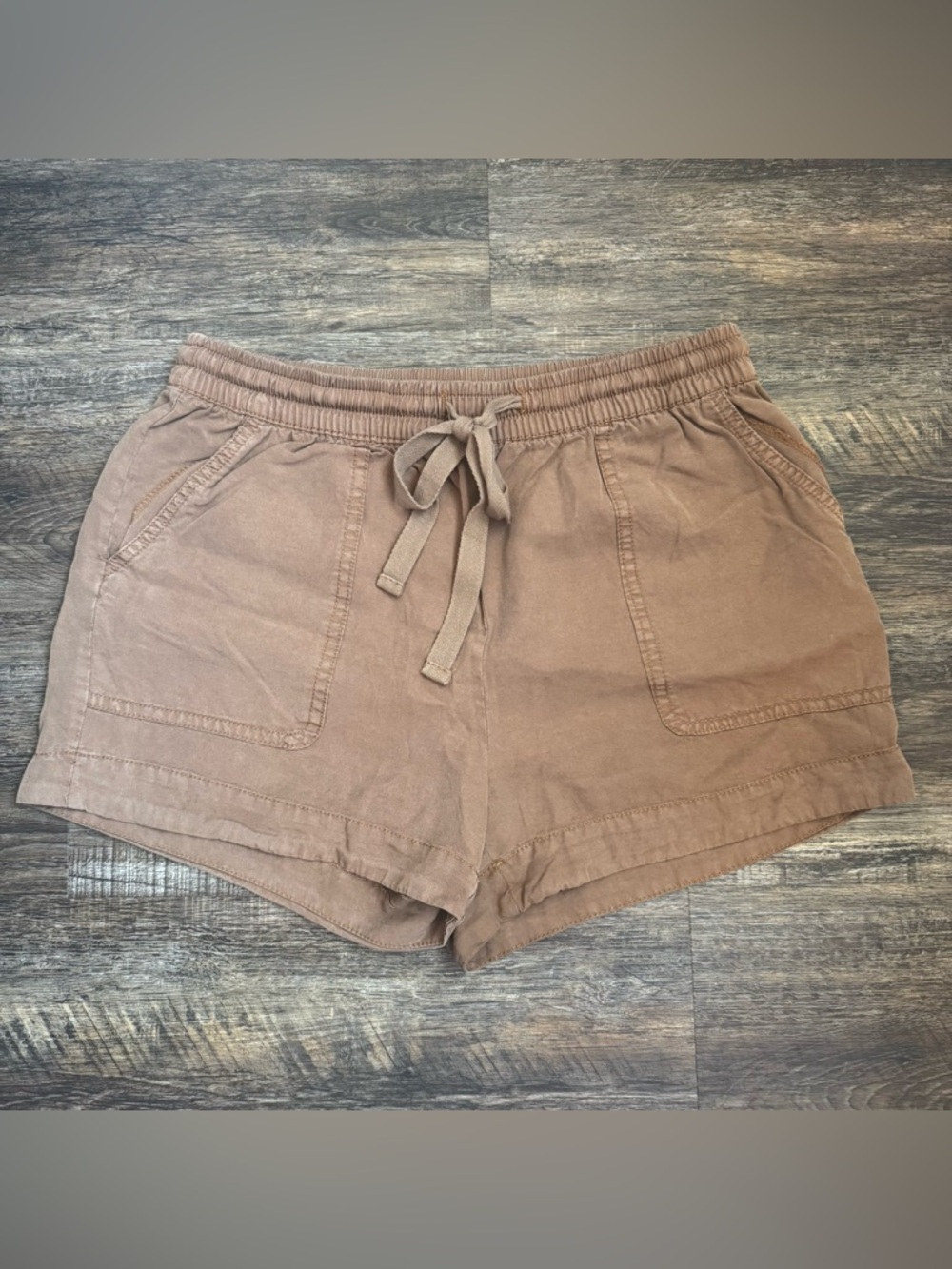 BE COOL Women's Drawstring Utility Shorts - Light Brown